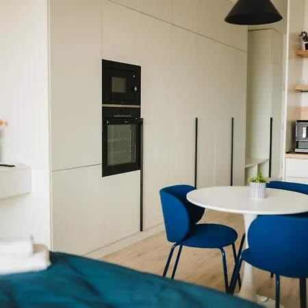 Apartament Bluewave Piestany With Pool & Free Parking