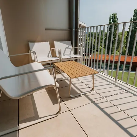 Bluewave Piestany, Slnava View & Free Parking Apartman