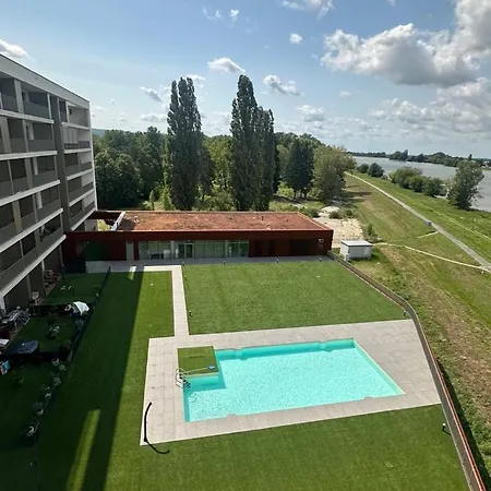 Bluewave Piestany With Pool & Free Parking * Banka